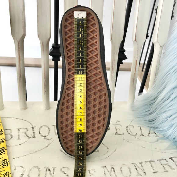 𝅺Vans X Stranger Things, Collab, Off The Wall, High Top Sneakers, Customs, 7.5 - Picture 13 of 14